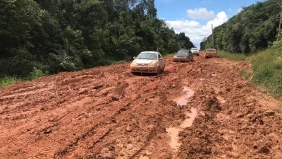 Desembargador federal autoriza continuidade de obras na BR-319; veja decisão